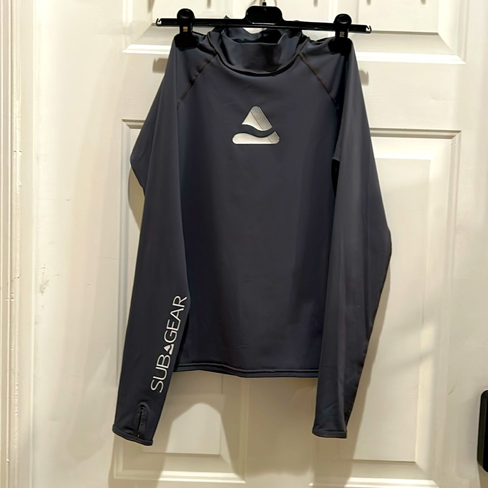 SubGear Stone Long Sleeve Rash Guard XS bisexual - Picture 2 of 5